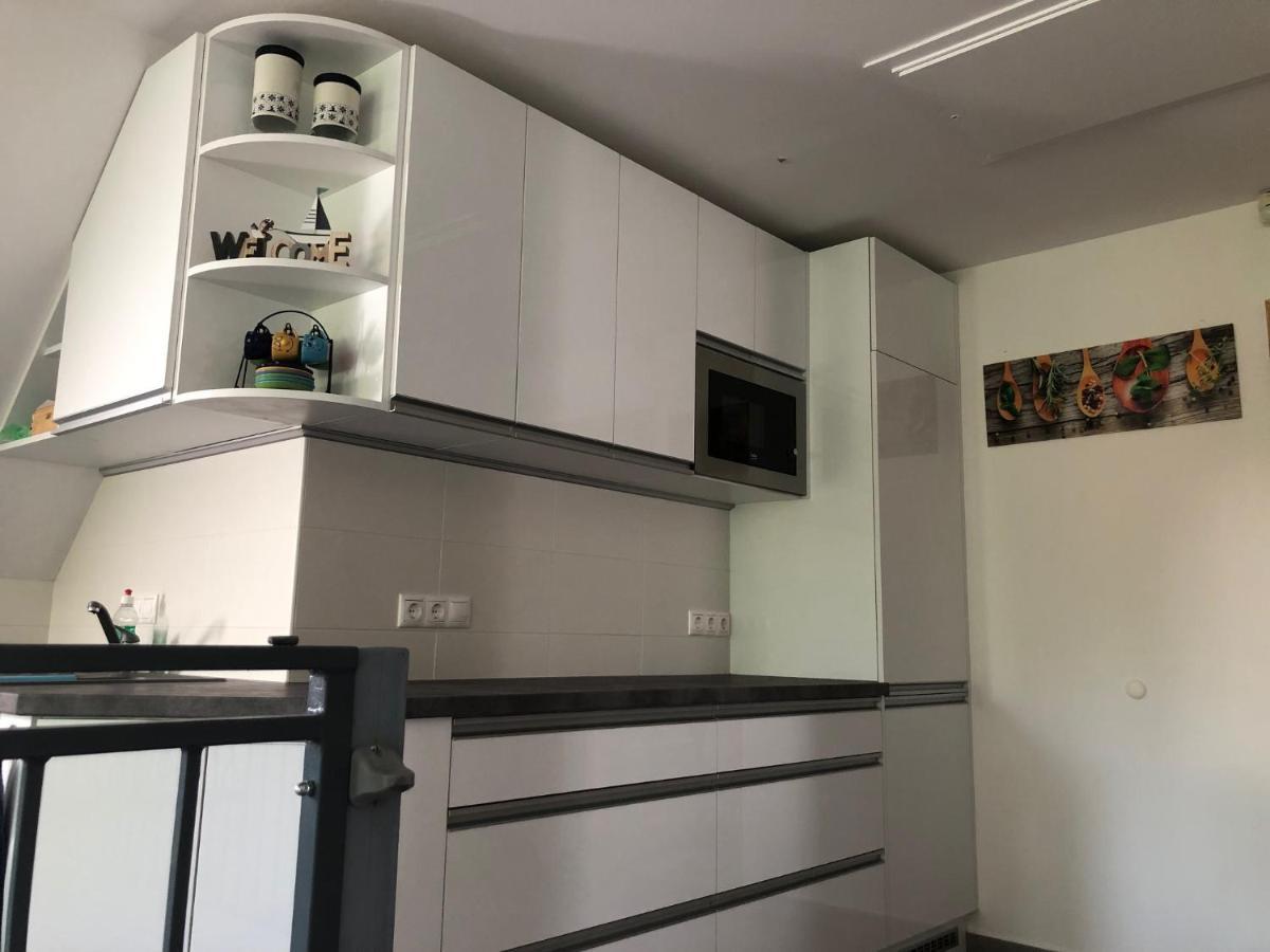 Dominik Apartmanház Velence Esterno foto