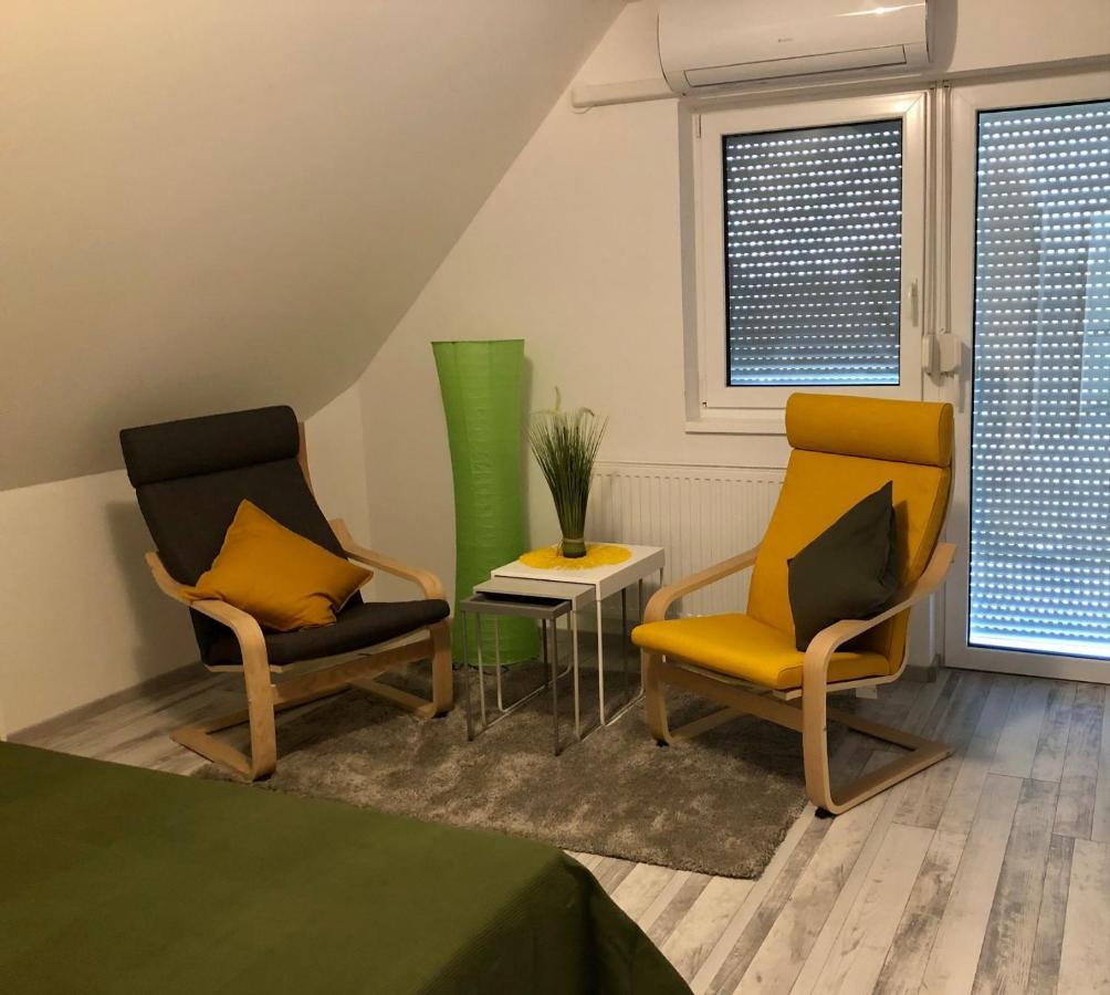 Dominik Apartmanház Velence Esterno foto